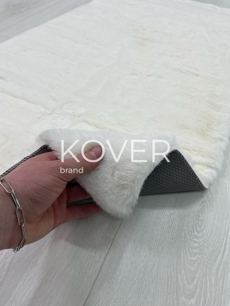 Килим зі штучного хутра Luxe, білий, 60х110 А278 фото